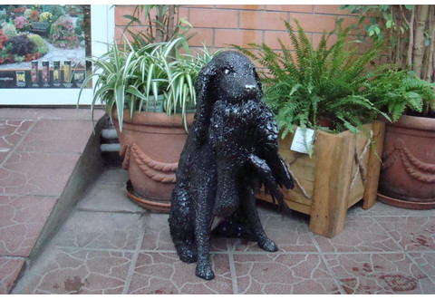 Декоративная скульптура из металла Собака