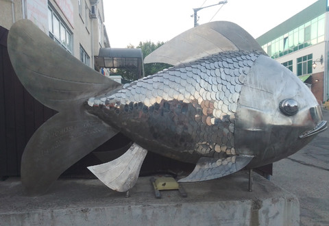 Декоративная скульптура из металла Рыба