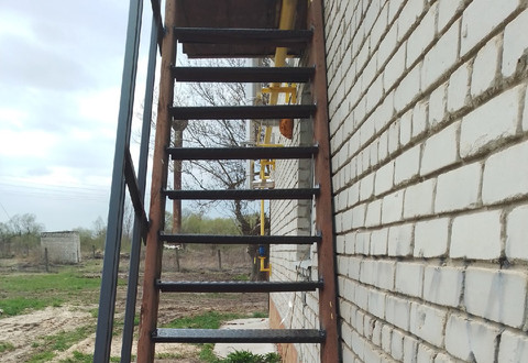 Лестница для пожарного выхода Модель №29